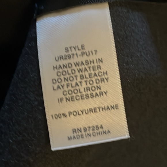 NWT! Women’s Faux Black Leather Dress. Short Sleeve. Size Large. One Clothing - Picture 10 of 11